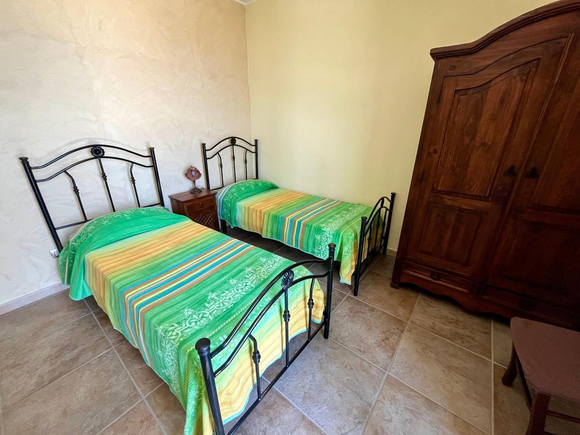 Agriturismo Serre 圣亚加塔·迪·米利特 外观 照片